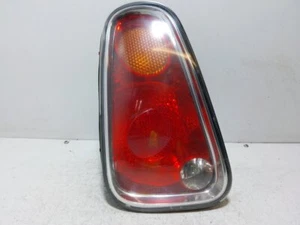 MINI HATCH RHD 2006 FANALE POSTERIORE/CODA SULLA CARROZZERIA (LATO PASSEGGERO) 7166955 - Foto 1 di 5