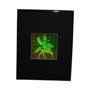 PEGASUS MIT STERNEN WAHRES 3D-Hologrammbild (SCHREIBTISCHSTÄNDER), Photopolymer-Typ Film - Bild 1 von 7
