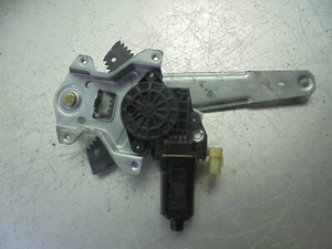Hyundai Getz 02-05 Fensterheber Fensterhebermotor hinten links - Bild 1 von 2