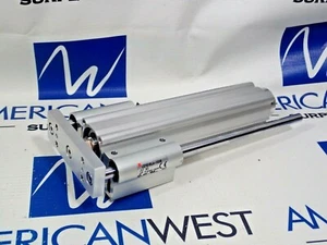 SMC LEYG16LA-100B-S16N3 DC24V class 2 Electric Actuator Guide rod - Picture 1 of 6