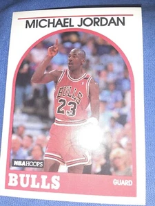 1989-90 NBA Hoops - Michael Jordan #200 - Picture 1 of 1