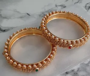 INDIAN PAKISTANI ASAIN CHURI BANGLES GOLD DIAMANTE INDIAN BANGLES KANGAN CHURI - Picture 1 of 3