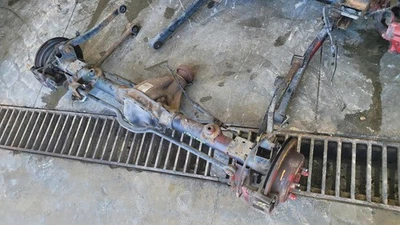 2007-2015 Jeep Wrangler 3.6L Rear Axle Assembly, 3.21 Ratio w/156k Miles DANA44 Foto 1 de 4