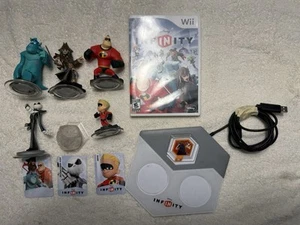 Disney Infinity - Nintendo Wii Game - Complete w/ Manual, 5 Figures and Portal - Picture 1 of 7