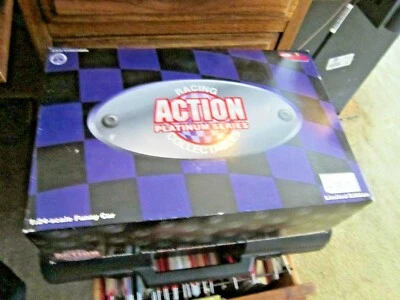 ~~Racing Action John Force 1997 Ford Mustang Funny Car~~ Edición Limitada~Platino~~  Foto 1 de 4