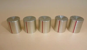 Vintage Aluminium Knöpfe 3/4 Zoll Durchmesser Neu aus altem Lagerbestand Keilschaft (5 Stück)  - Bild 1 von 8