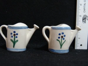 VINTAGE SHAWNEE BLUMEN GIESSKANNE SALZ & PFEFFERSTREUER - Bild 1 von 5