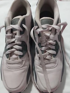 Nike Air Max 90 Leather Barely Rose Size 7Y Pink Grey - 2017 - Picture 1 of 5