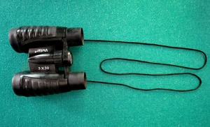 Vivitar Quality 5 X 30 Binoculars With 38" Cord Neck Strap -Very Good Condition - Picture 1 of 6