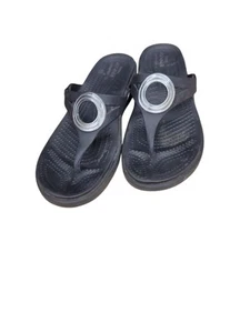 Crocs Sanrah Damen-Sandalen Silberring Keilabsatz schwarz Größe 8 - Bild 1 von 9