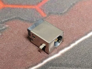 DC Power Jack Ladeanschluss Steckdose Stecker Evoo Gaming EG-LP10-BK E138 - Bild 1 von 2