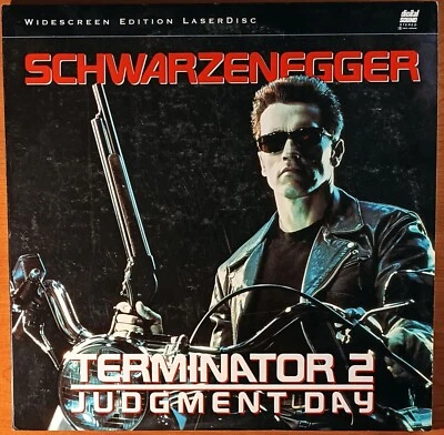 Laserdisc - Terminator 2: Judgment Day - Widescreen - 2 Discs - Image 1 of 4