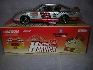 Kevin Harvick 1/24 scale clear window car diecast by action and is mint. - Bild 1 von 1