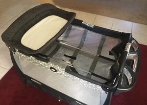 Graco Leader of Cots & Cribs is here in black see through and ready as new - Picture 1 of 9