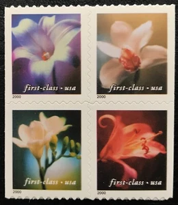 2000 Scott #3454v-57v, (34¢), FLOWERS - Mint NH - Block of 4 from BK281 - Picture 1 of 1