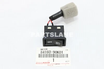 Interruptor antiniebla delantero genuino Toyota Land Cruiser OEM 84160-90K01 Foto 1 de 2