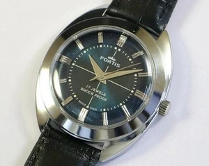Vintage Fortis Swiss Hand-Wind Men's Watch 38mm Green Dial Cushion Case - Picture 1 of 9
