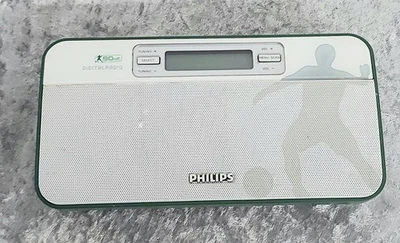 Tragbares Radio AE9011/02 Philips 99 Elf 90elf – Dein Fußball-Radio DAB - Bild 1 von 3