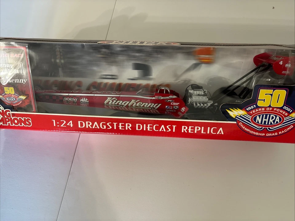2001 Racing Champions Die-cast Replica Dragster Army The Sarge 1 24