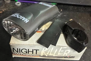 Soubitz 2000 Halogen Night Killer Bicycle Headlight Uses 2 C Batteries - Picture 1 of 3