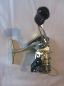 Shimano Siennea 1000 FB 4 Bearing Spinning Fishing Reel - Picture 1 of 8