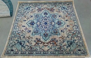 IVORY / LIT BLUE 5'-0" x 5'-0" Flaw in Rug, Reduced Price 1172773947 MAD473D-5SQ - Picture 1 of 4