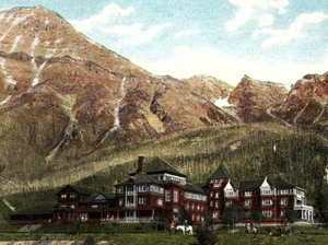 1920 FIELD BRITISH COLUMBIA MOUNT STEPHEN HOUSE GUESTHOUSE HOTEL POSTCARD 43-112 - Picture 1 of 3