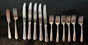 Platería plateada Plymouth, 13 piezas diversas - Imagen 1 de 4