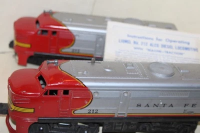 Lionel postwar No. 212 Santa Fe Alco "A-A" Diesel Locomotive, Red/Silver - Image 1 of 4