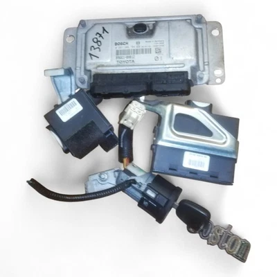 KIT CENTRALINA MOTORE PER TOYOTA Aygo 1° Serie 0261208704 - 89661-0H012 Benzina - Immagine 1 di 4