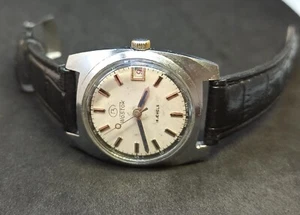 Orologio uomo vintage Vostok 18 jewels meccanico sovietico URSS - Foto 1 di 15