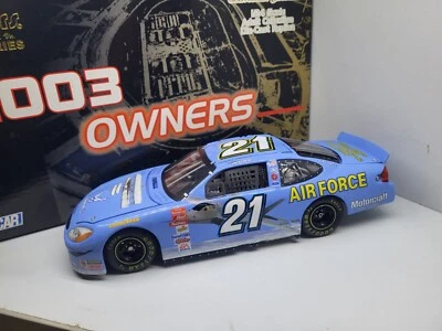 Ricky Rudd 2003 Airforce 1:24 - Image 1 of 4