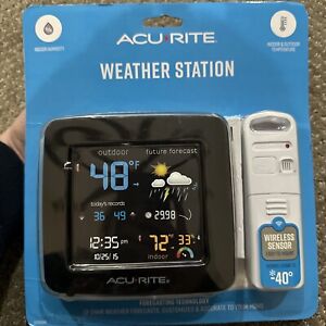 AcuRite Color Screen Indoor / Outdoor Weather Station w/ Remote Sensor Forecast
