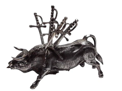 古董银斗牛士公牛形式马剑斜柄 — 第 1/4 张图片