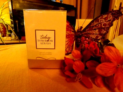 TOP! AVON TTA TODAY  E. d. Parf.-Spray  extravagant blumig-50 ml- 659,80 € / 1 L - Bild 1 von 3