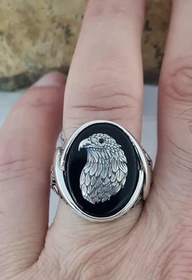 Уникальное мужское кольцо с орлом из оникса серебро 925 пробы — редкий подарок для него - Изображение 1 из 4