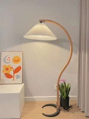 Walnut Wood Curve Bentwood Deco Stylish Retro Standing Light Caprani Floor Lamp - Image 1 of 4