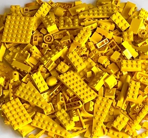 Bulk lot of 275 YELLOW LEGO Pieces Bricks Blocks Slopes Plates Free Shipping - Picture 1 of 9