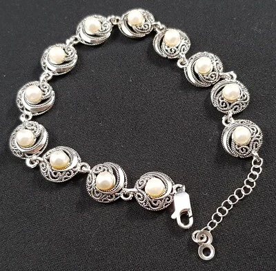 Mother of Pearl & Marcasite 网球手链礼物送给她 — 第 1/2 张图片