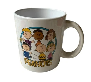 Peanuts Gang 17 Oz Coffee Cup Mug Snoopy/Charlie Brown/Lucy/Linus Culture Fly - Picture 1 of 6