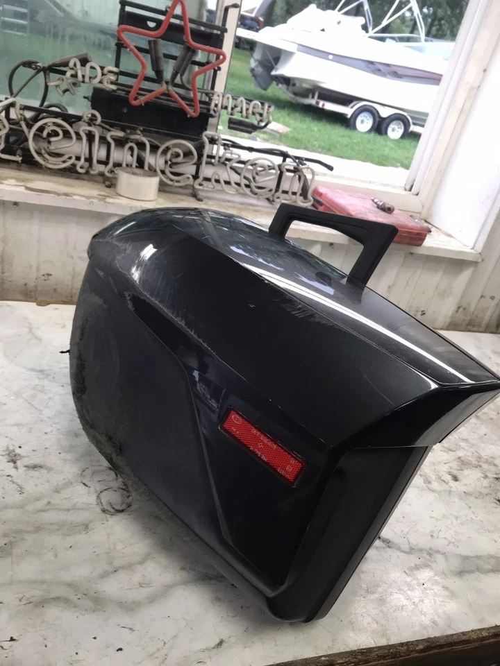 13 BMW K1600 K 1600 GT Right Saddlebag Saddle Bag  - Image 1 of 4