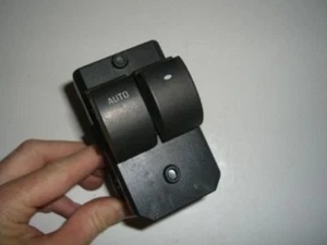 05-10 COBALT 7-10 G5 05-06 PURSUIT MASTER POWER LEFT WINDOW SWITCH OEM - Picture 1 of 2