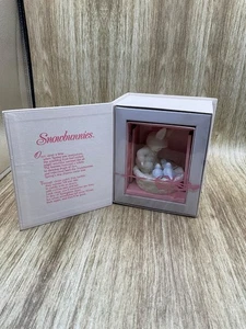 DEPT 56 Snowbunnies With Bluebirds Neu in OVP - Bild 1 von 3