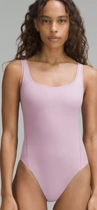 Body Lululemon Wundermost Ultra Morbido Nulu Scollo Quadrato Blush Rosa Taglia M Nuovo con etichette - Foto 1 di 7