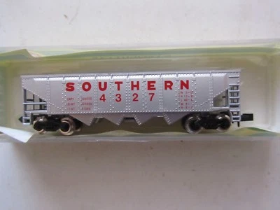 Vintage Model Power No.3421 - 4-Bay Hopper Southern Car #4327 - Image 1 of 3