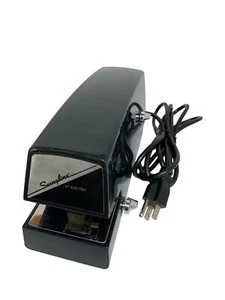 Swingline Electric Stapler ~ Model 67 ~ Black ~ Staple up to 20 sheets - Picture 1 of 4