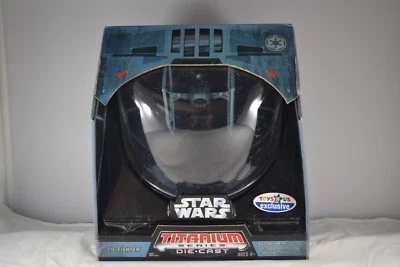 Titaniumn Series Star Wars Tie Fighter Foto 1 de 3