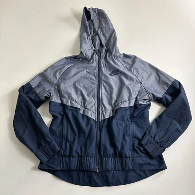 Chaqueta cortavientos Nike para mujer talla mediana cremallera completa con capucha para correr Foto 1 de 4