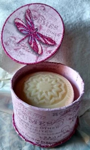 PUNCH STUDIO -Jasmin Scented Soap In Keepsake Box - Round Dragonfly - 3.5 oz NEW - Picture 1 of 16