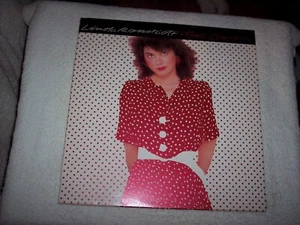 LP--LINDA RONSTADT--GET CLOSER  **NM VINYL**   #1346 - Picture 1 of 8